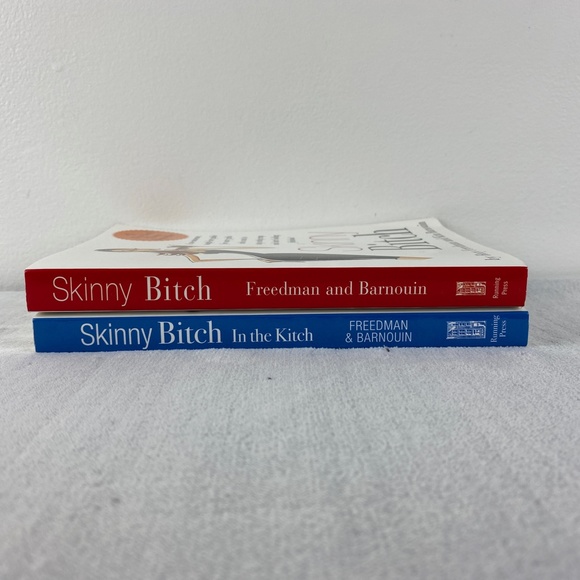 Skinny Bitch 2 Book Set - Picture 3 of 8
